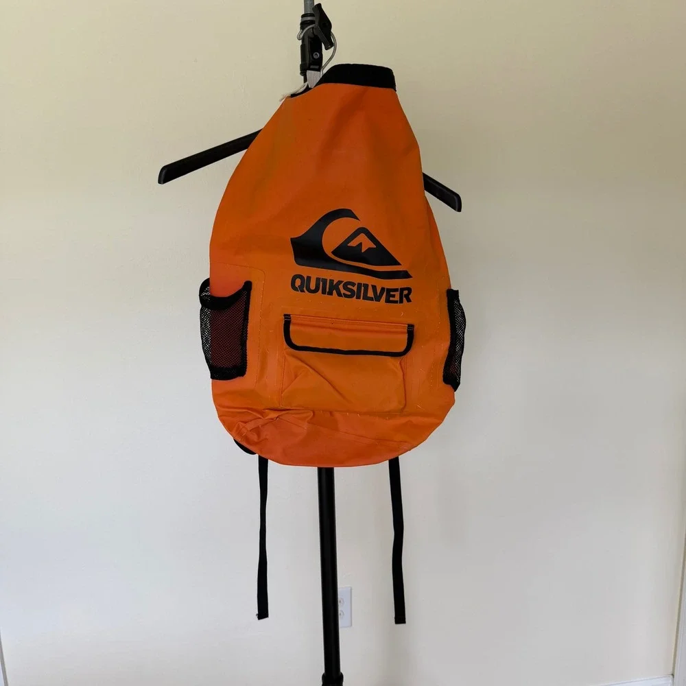 2013 Quiksilver Waterproof Dry Bag Backpack Orange Roll Top Surf Beach Gear Bag